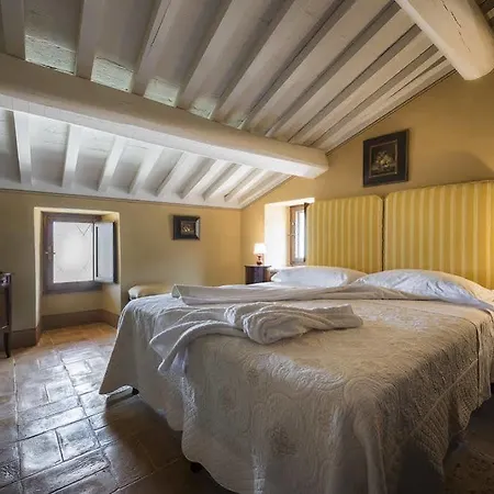Szálloda Borgo Campello *